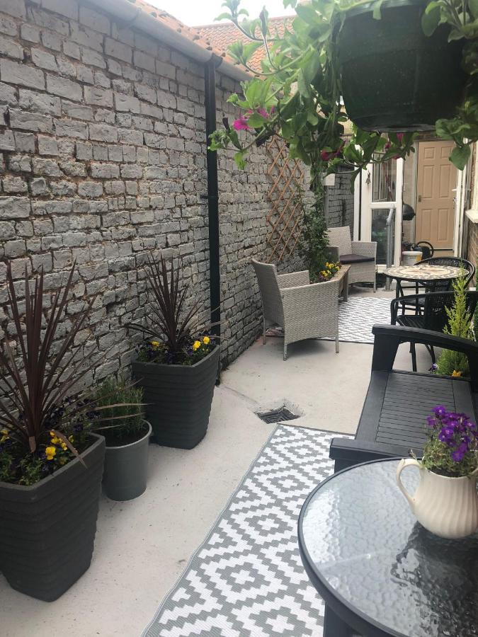 Large Cottage, Beach, Pubs Shops, Netflix, Bbq, Dog Friendly Hunmanby Extérieur photo